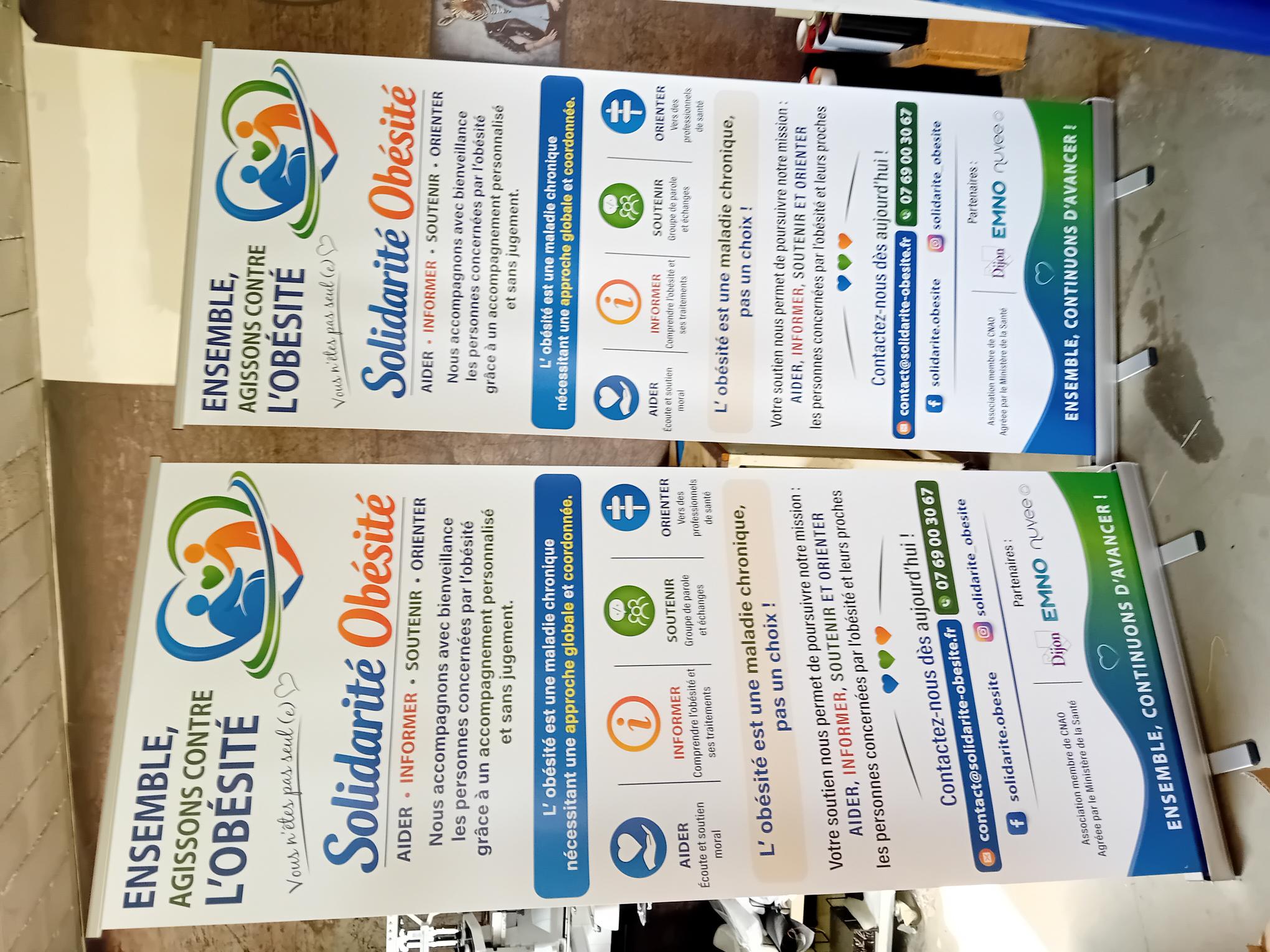 Roll-up publicitaire sur mesure Pixels Enseignes